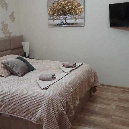 Apartment On L.Meskhishvili Turn Tiflis Dış mekan fotoğraf
