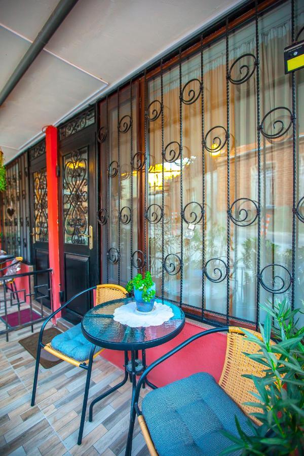 Apartment On L.Meskhishvili Turn Tiflis Dış mekan fotoğraf